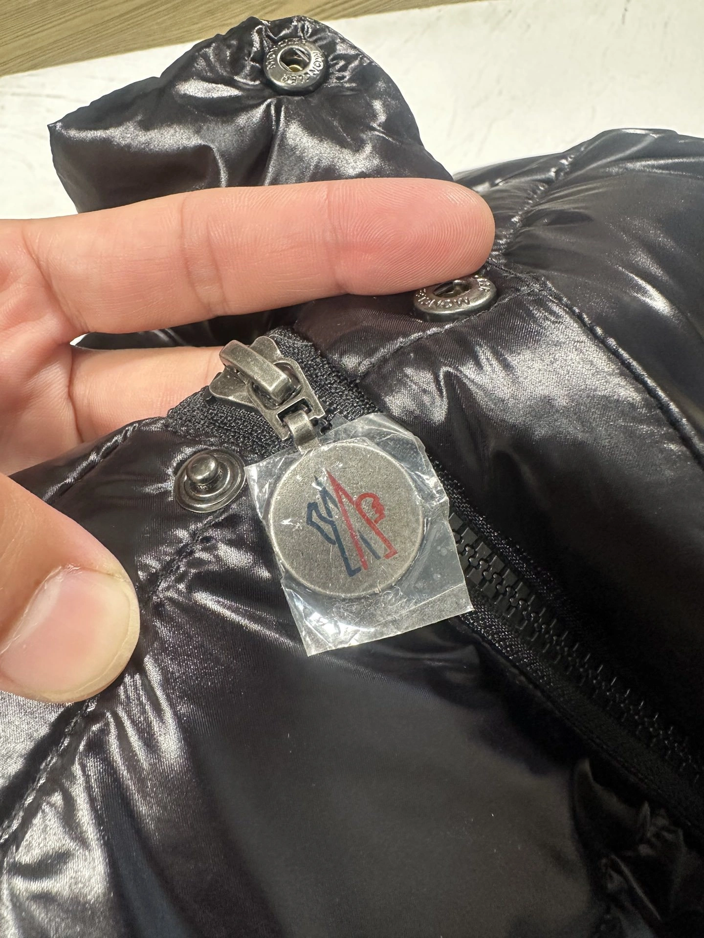 wg.luxury- 7o9385r Down Jacket item:D-F110J1527